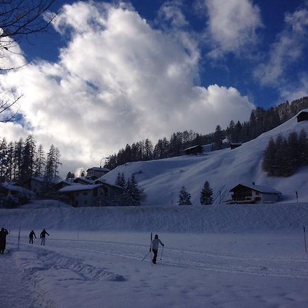 Ferienwohnung Gadenstatt Davos Esterno foto