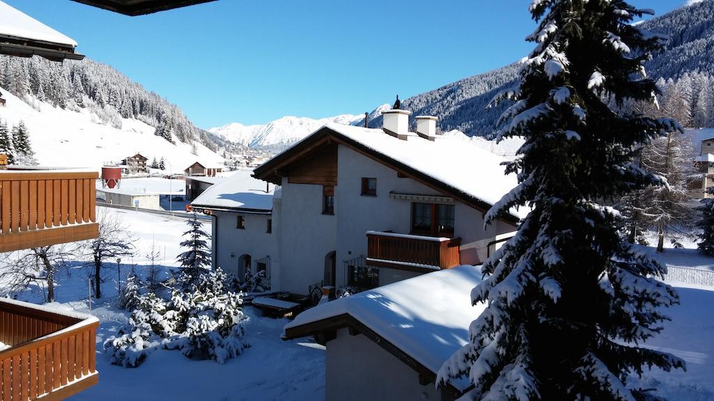 Ferienwohnung Gadenstatt Davos Esterno foto