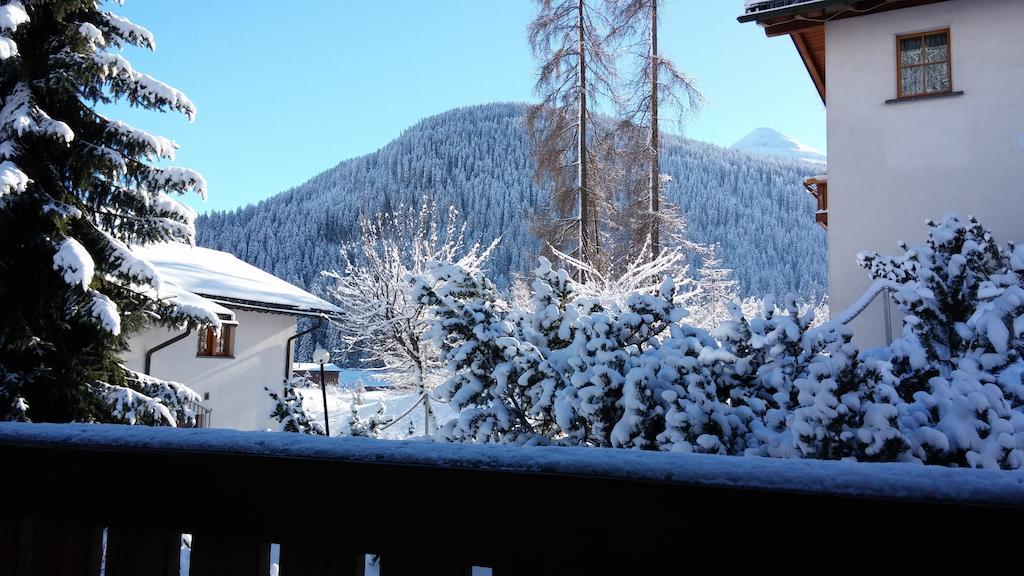 Ferienwohnung Gadenstatt Davos Esterno foto