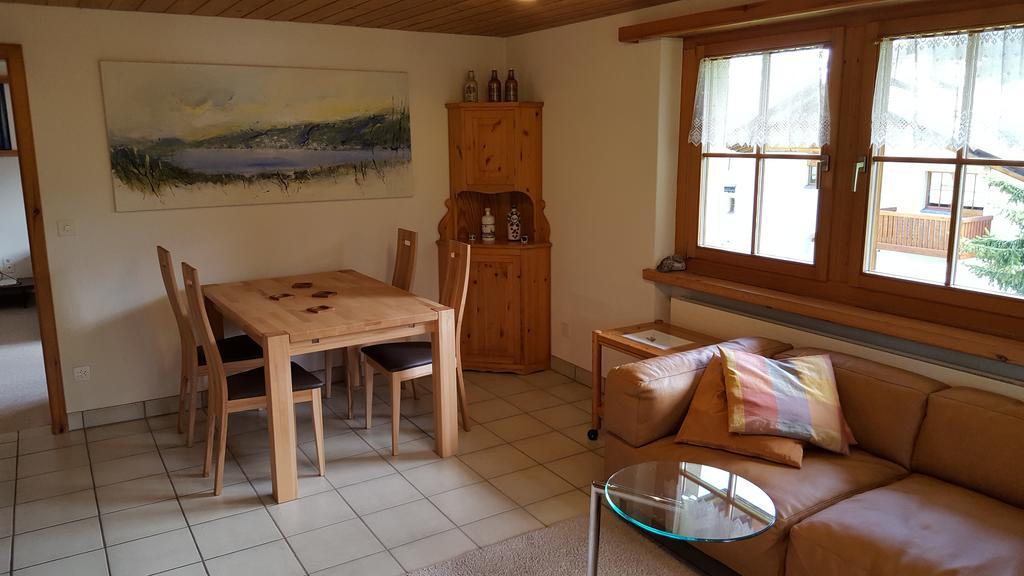 Ferienwohnung Gadenstatt Davos Esterno foto